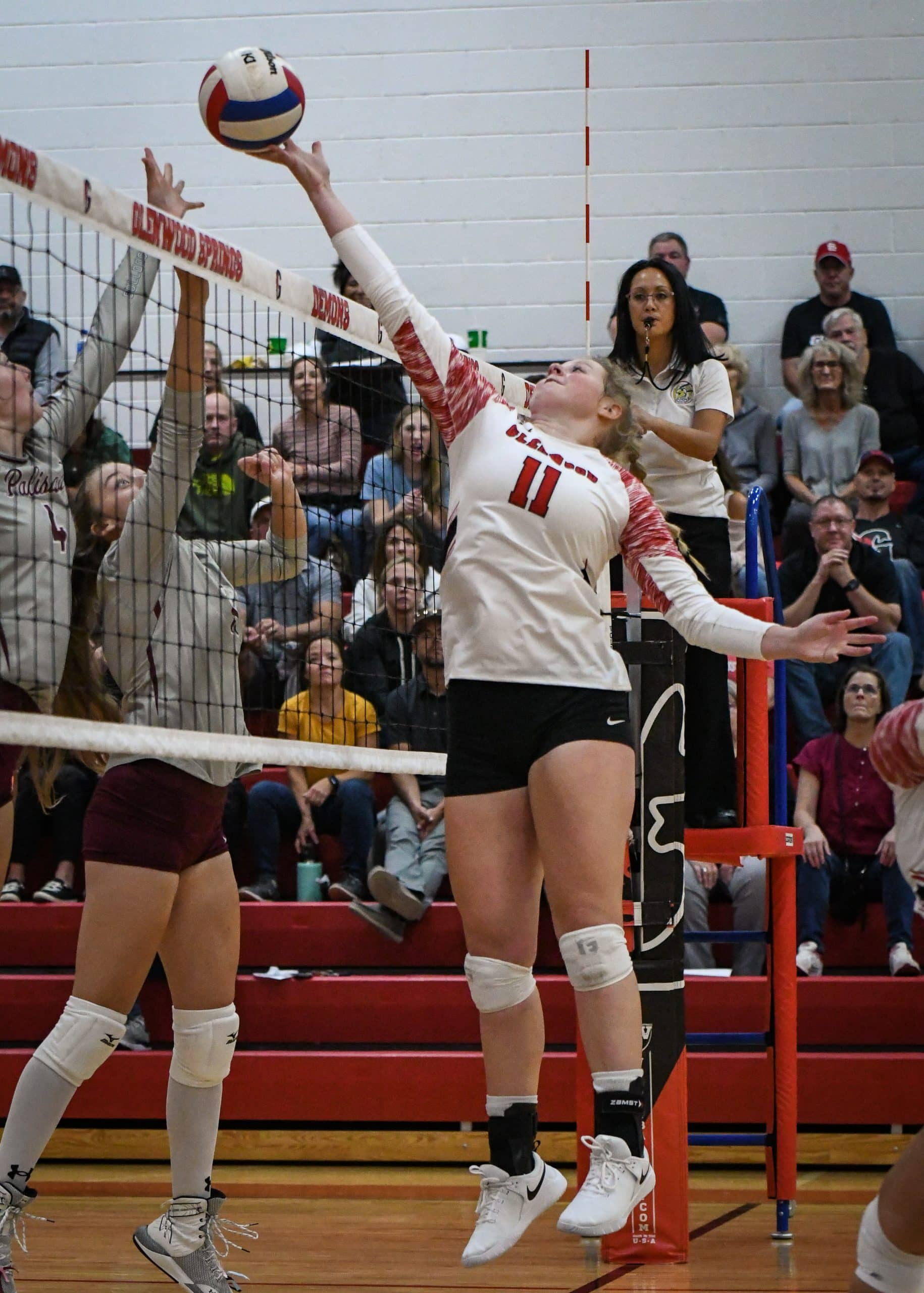 Glenwood volleyball stands proud in tight loss to Palisade
